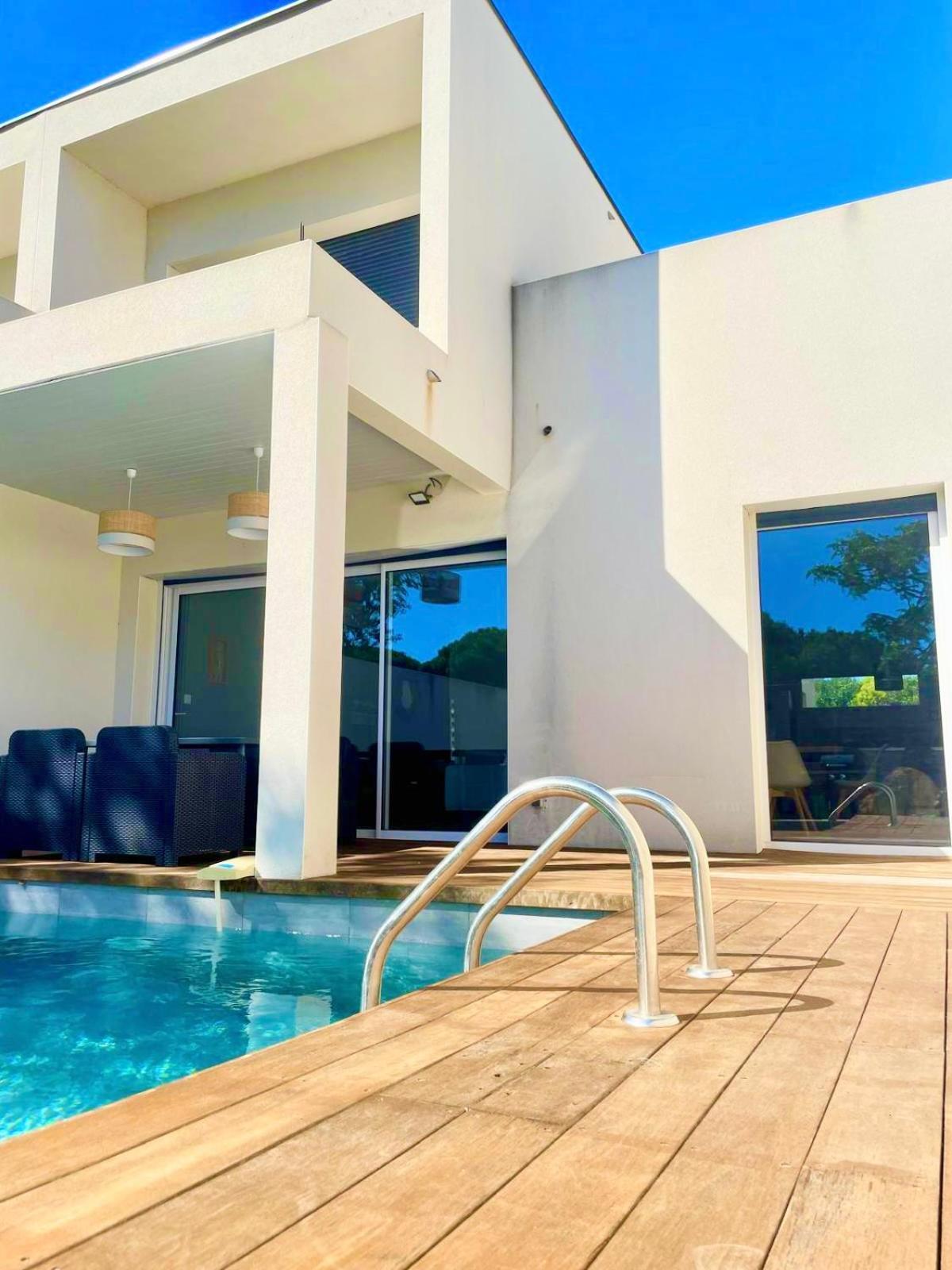 Villa Design Cap Dagde Piscine Et Plage Le Grau-dʼAgde Exterior foto
